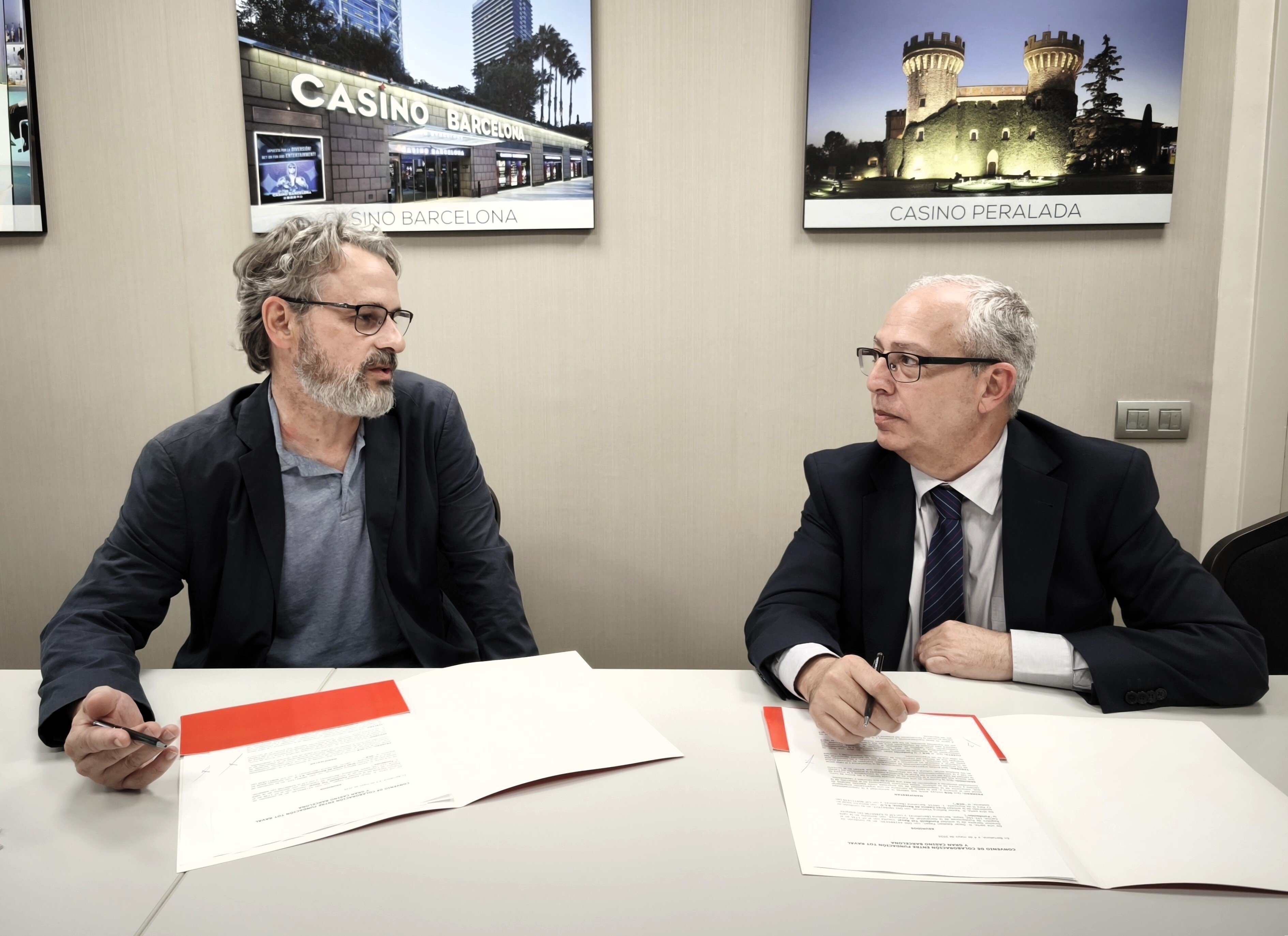 Òscar Esteban, director gerente de Tot Raval, y Xavier Ballena, director de Casino Barcelona
