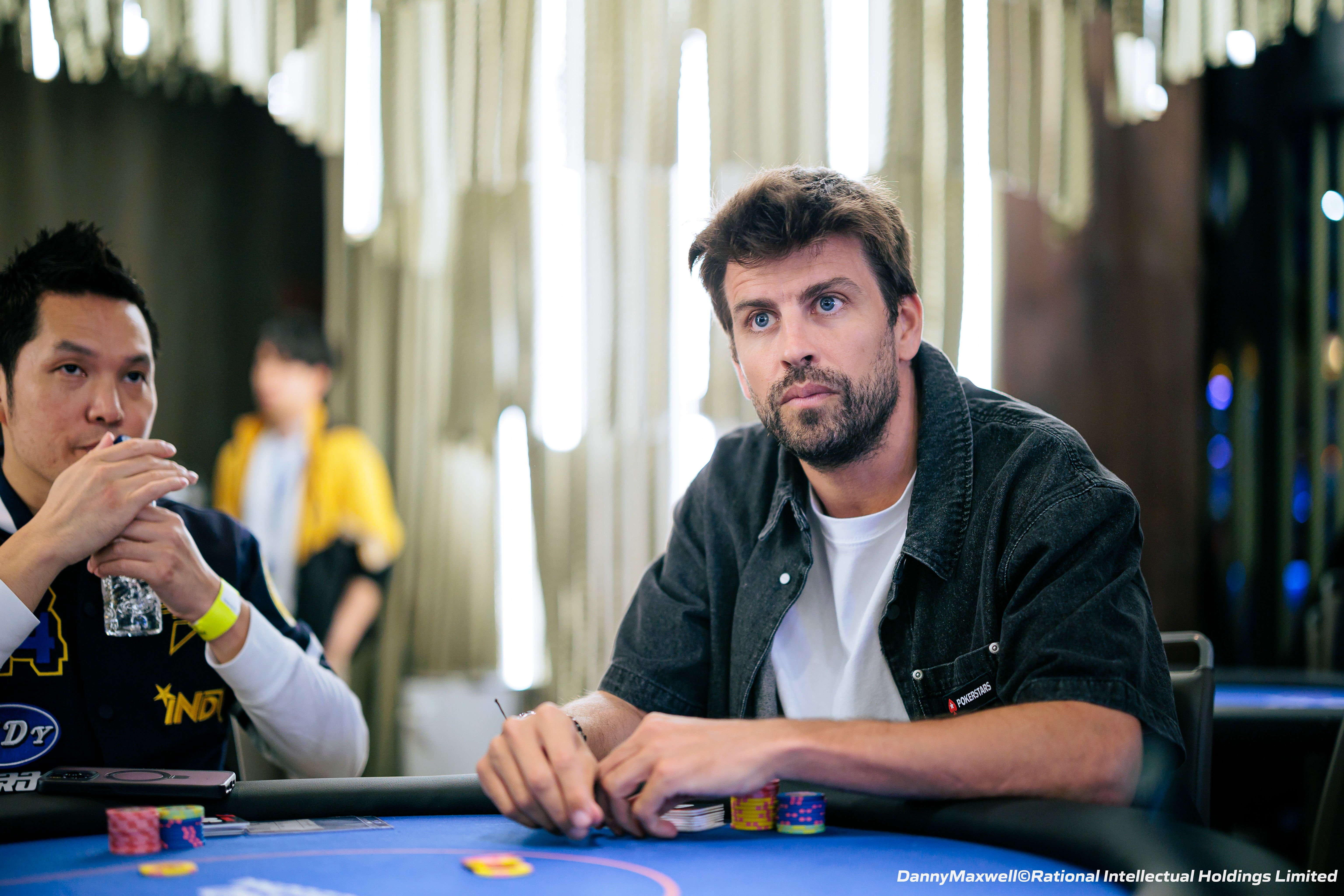 Gerrard Piqué jugando el €25,000 NL Holdem - Unlimited Re-Entry